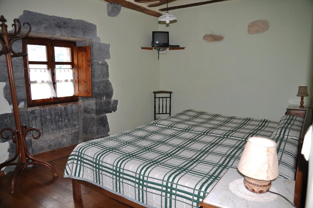 Etxeberri Landa Etxea Country house